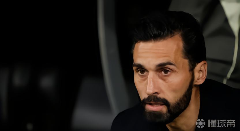 阿斯谈阿韦洛亚：心思只放在了拜仁身上，放弃联赛不可原谅