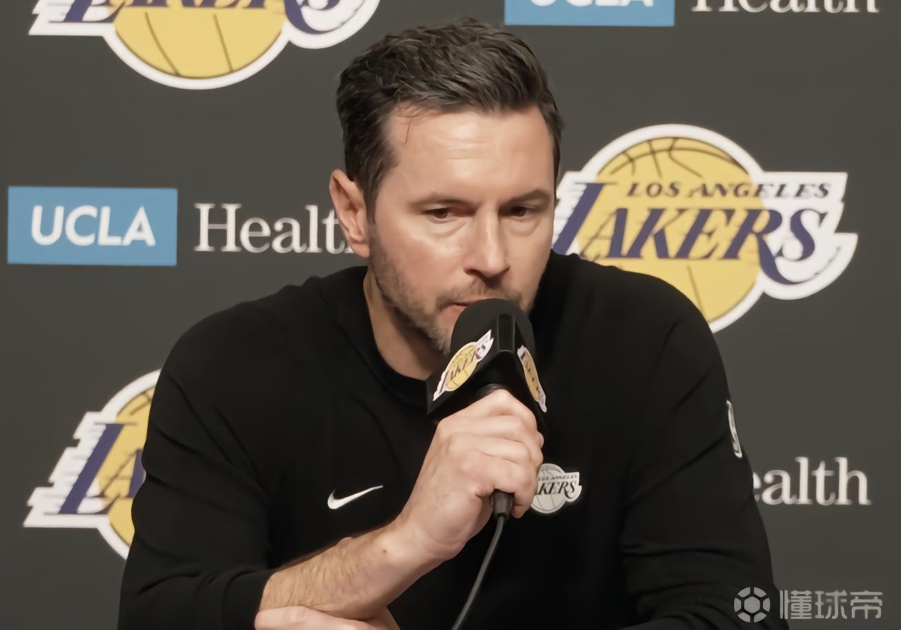 雷迪克：赛季初没人觉得我们能进前四，我为球队的表现感到自豪