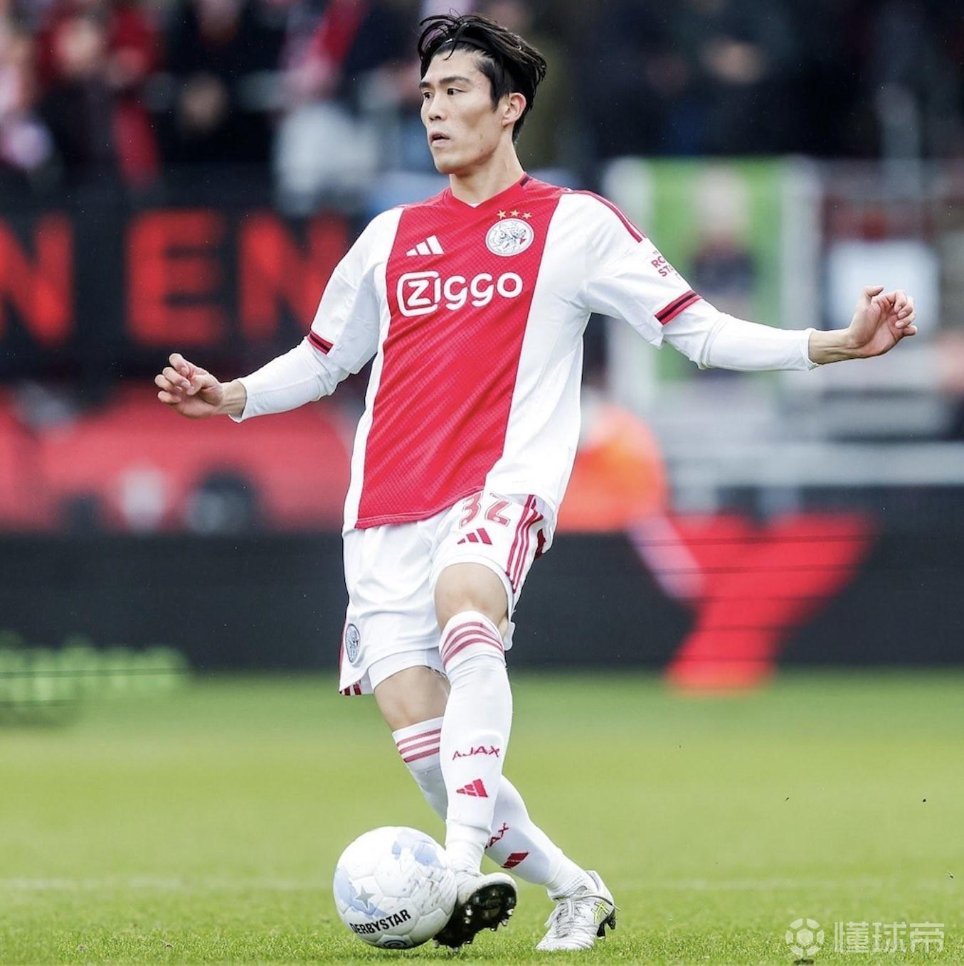 荷媒：富安健洋今夏将告别阿贾克斯，效力仅半年便分道扬镳