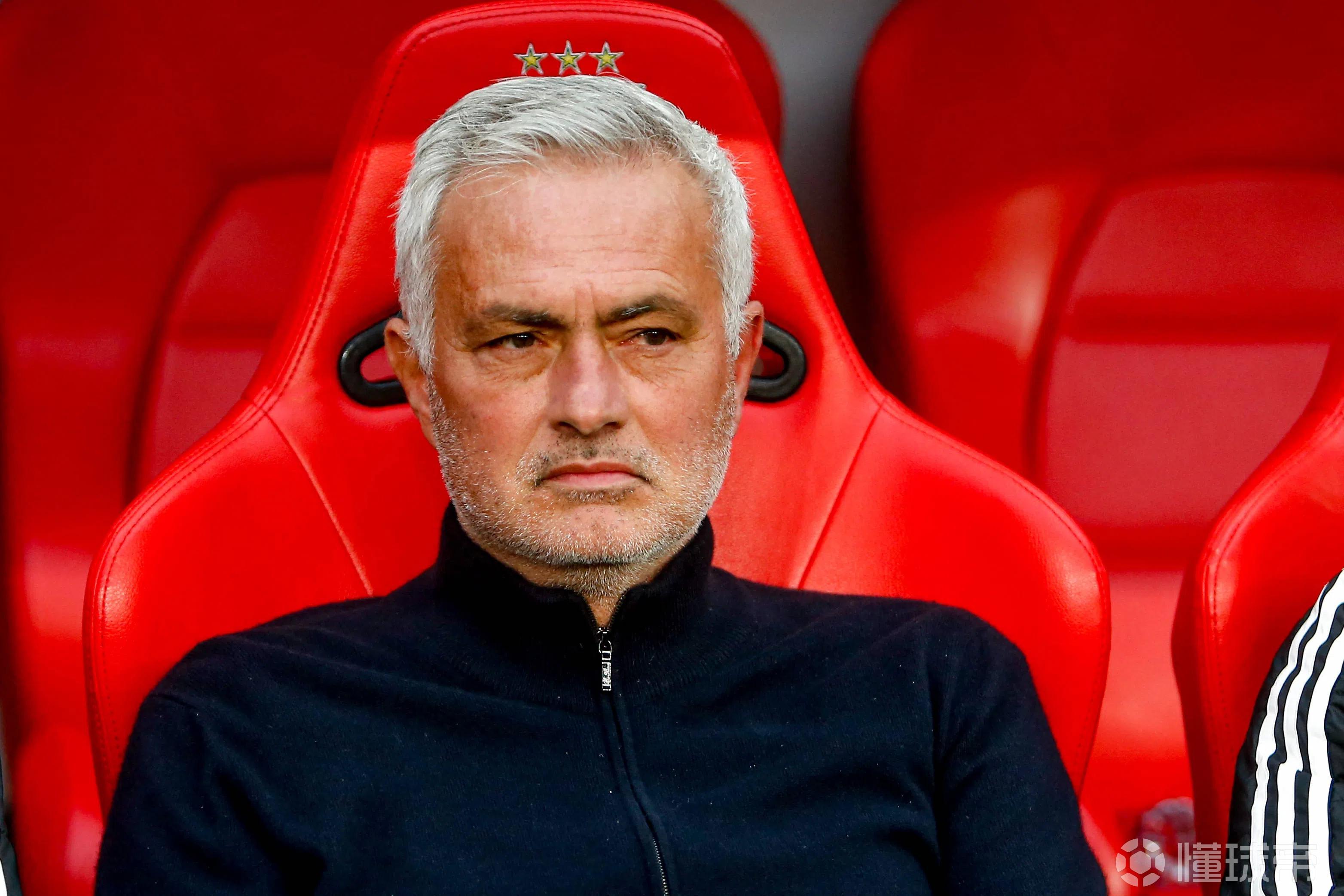 穆里尼奥：我想继续执教本菲卡，没必要总是重复来重复去