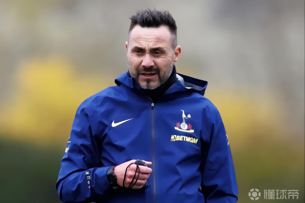 波耶特：德泽尔比需要把比赛简单化，让球员们踢最擅长的位置