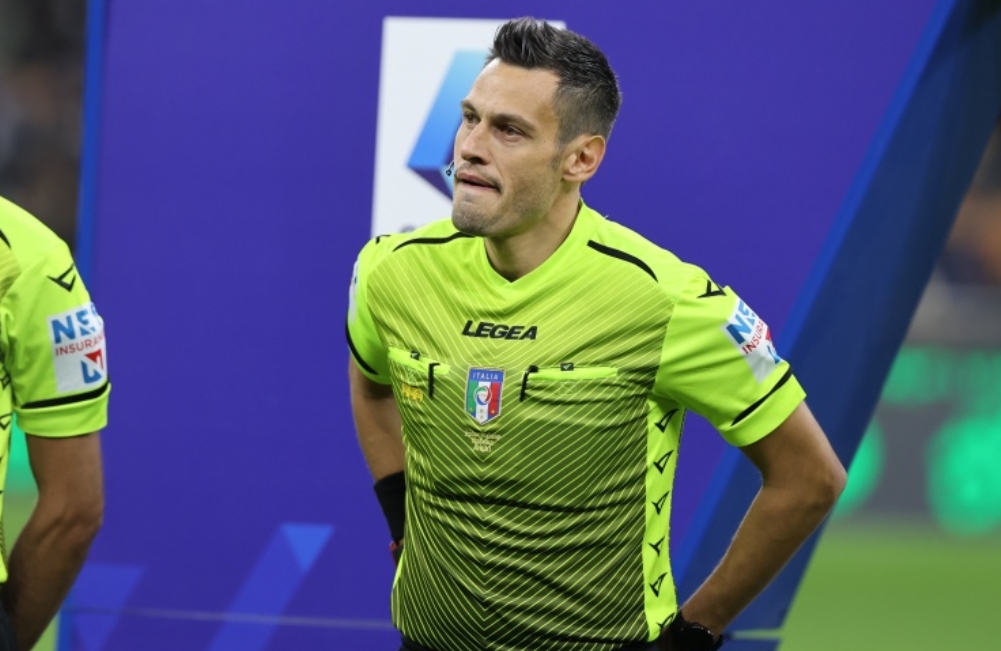 官方：意大利裁判组执法利物浦vs巴黎次回合 马里亚尼任主裁