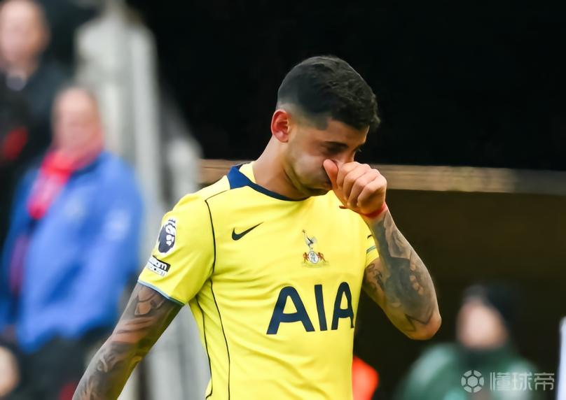 记者：罗梅罗感到膝盖疼痛，热刺将对其进行韧带检查