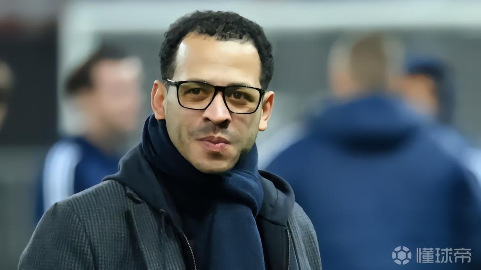 罗马诺：蓝军连续3场英超哑火，俱乐部仍愿继续信任罗塞尼尔