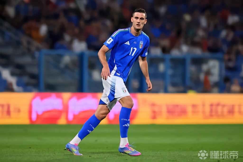 斯基拉：森林不会花3500万欧买断卢卡，球员将回到那不勒斯