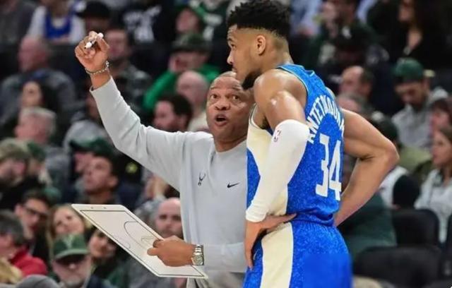 雄鹿正式炒掉里弗斯 执教3年2次止步首轮 雄鹿天亮了？