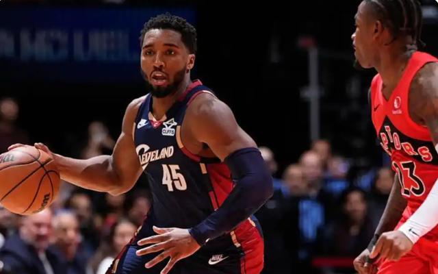 东部季后赛对垒：骑士猛龙各擅胜场 老鹰新阵对决尼克斯