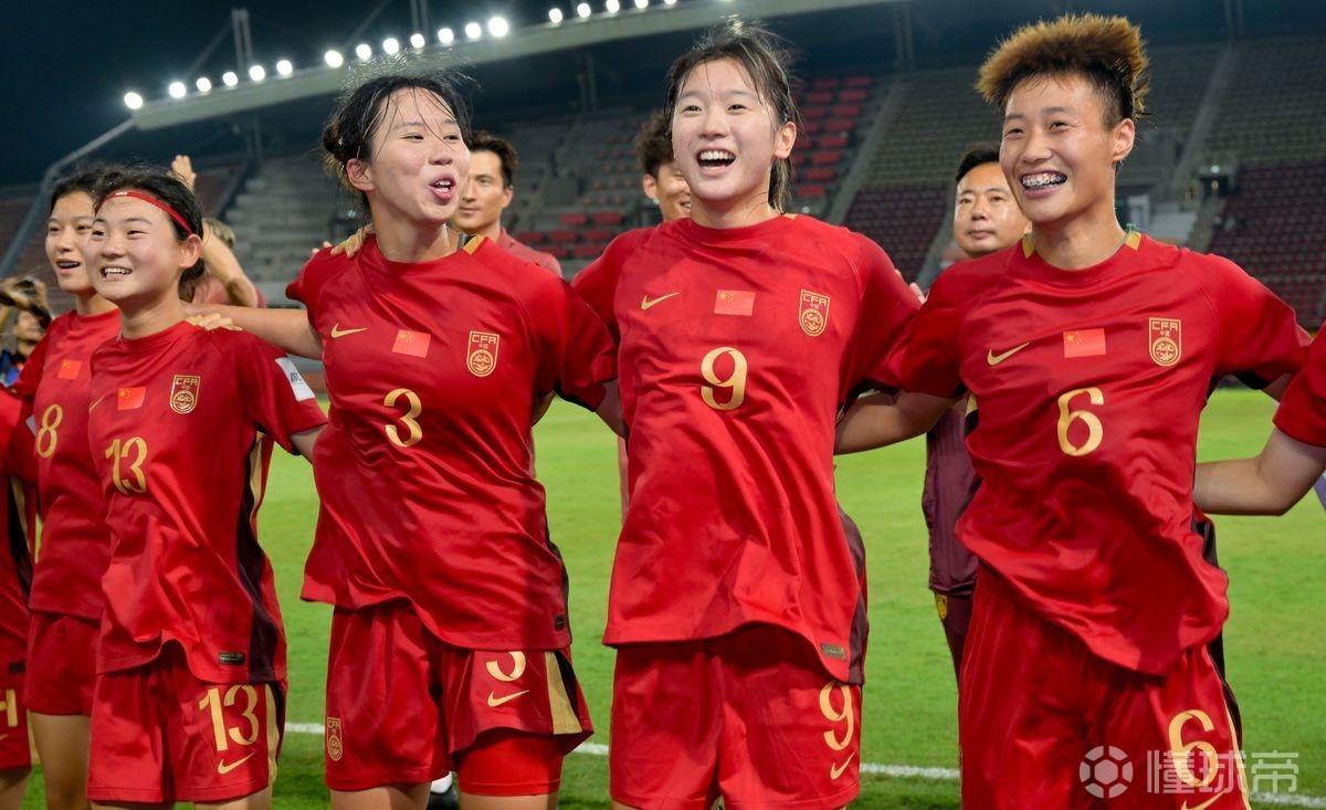 中国U20女足主帅贝尔：带我的姑娘们晋级世界杯是我的任务