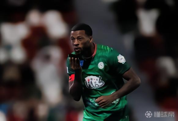 天空：35岁威纳尔杜姆与达曼协作合同今夏到期，他渴望回英超