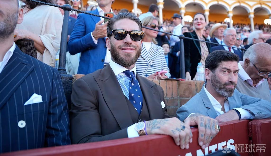 阿斯：拉莫斯将再与塞维老板谈收购，若降级报价会大幅下调