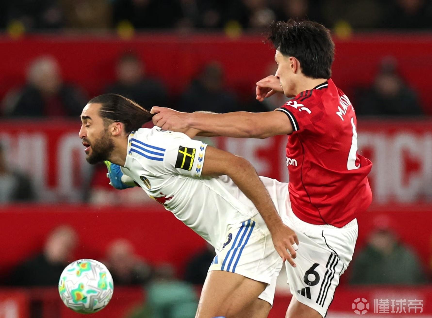 詹俊：曼联防线缺少马奎尔被传中折磨，利马被罚下才如梦初醒