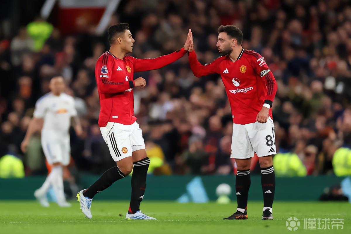 B费6次助攻卡塞米罗，为本赛季英超任何球员助攻同一队友最多