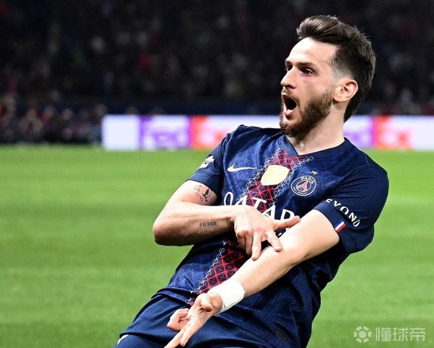 自上赛季以来KK在欧冠淘汰赛直接参与11球，仅次于拉菲尼亚