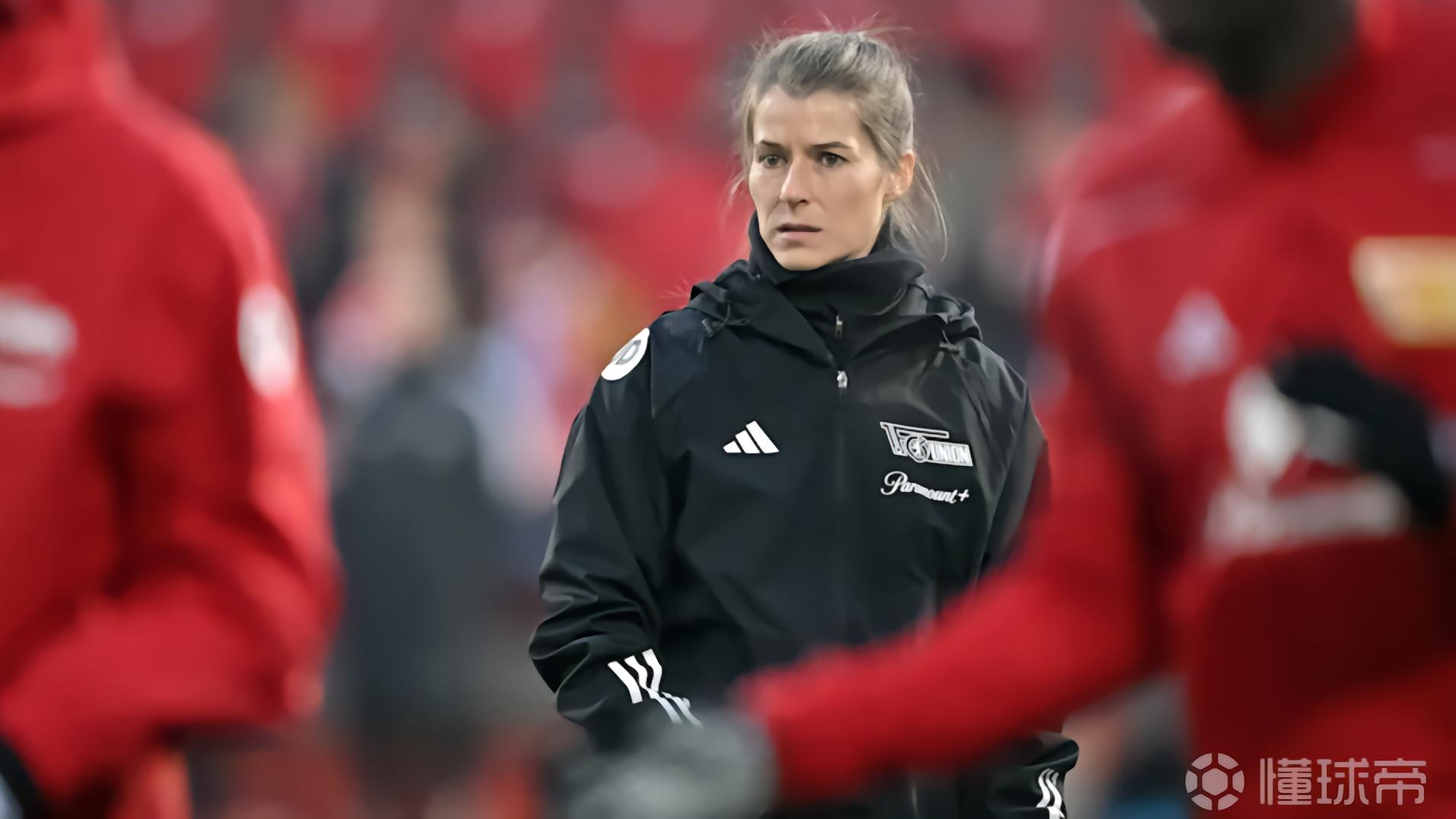 柏林联合新任女主帅埃塔遭性别歧视言论，俱乐部官方下场回击