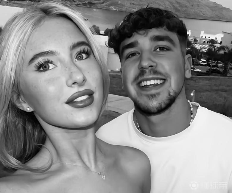 谢菲联球员阿布拉斯特将为人父，孩子母亲是主帅怀尔德的女儿