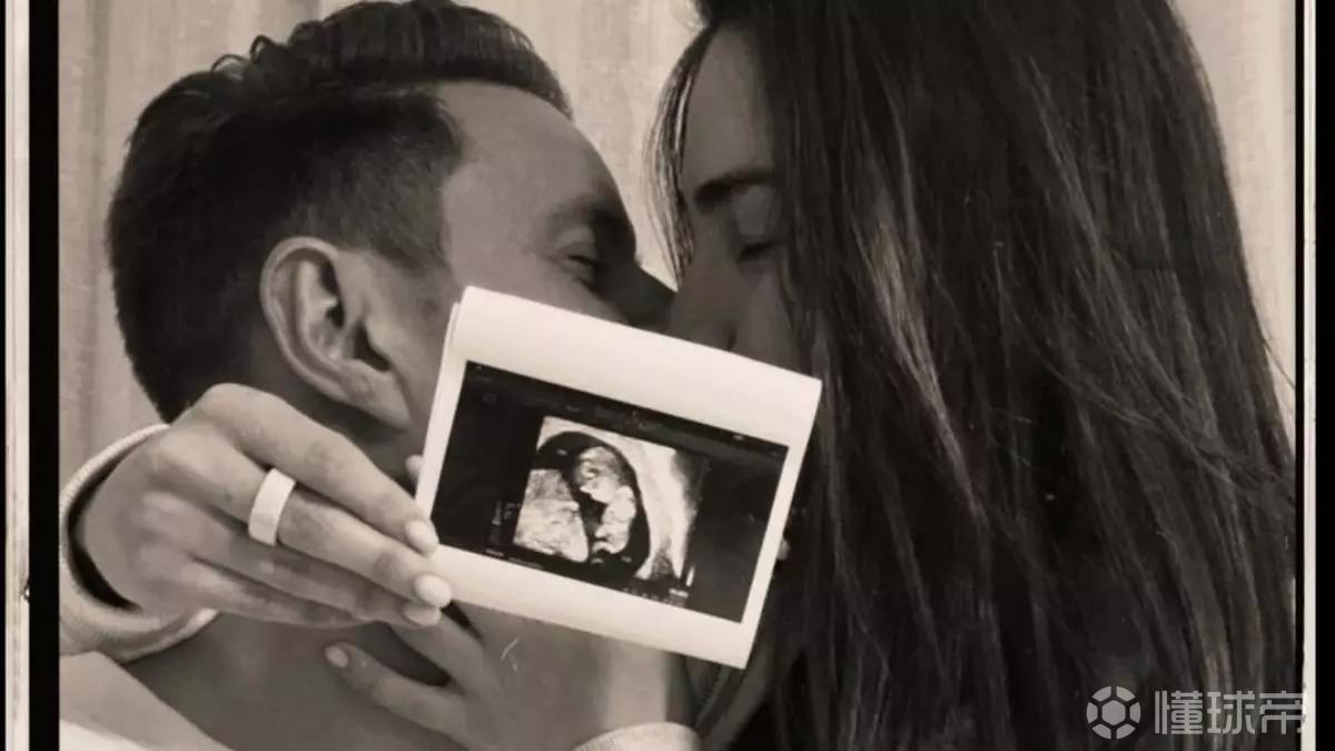 特尔施特根与新伴侣将迎来第一个孩子，此前他与前妻育有两子