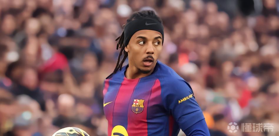 世体：弗里克在训练中让孔德出任中卫，与赫拉德-马丁搭档