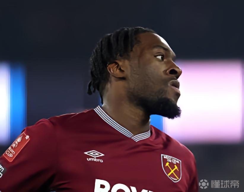 记者：维拉加入迪萨西的争夺，目前西汉姆联领先争夺战