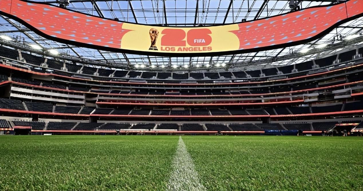 距离世界杯还有两个月，阿根廷队却连迎两个致命坏消息，前景堪忧