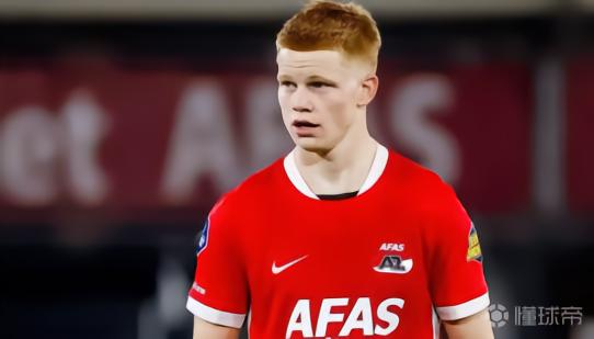 世体：皇萨和英超都密切关注斯密特，转会费可能超5000万欧