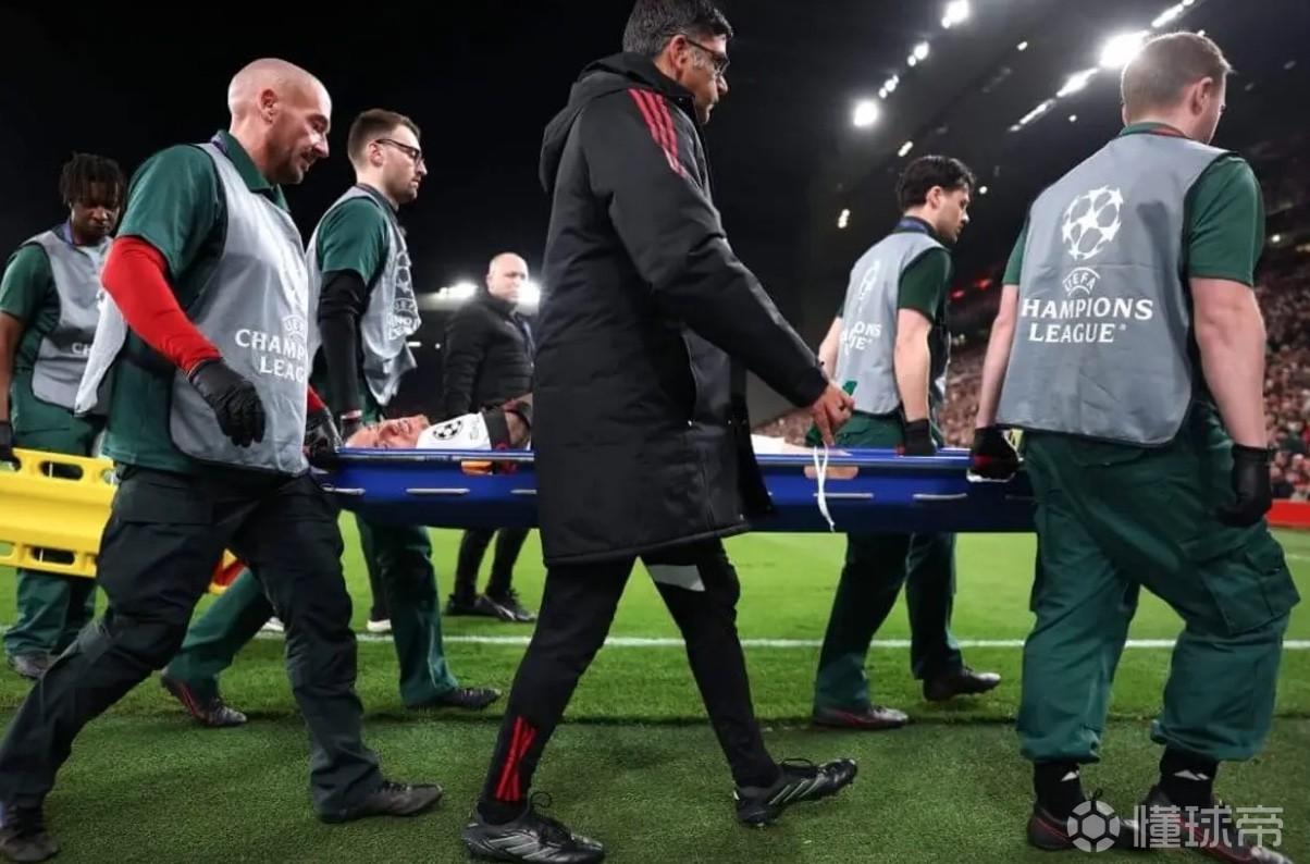 TA：利物浦已调整主场广告牌，以防诺阿-朗受伤情况再现