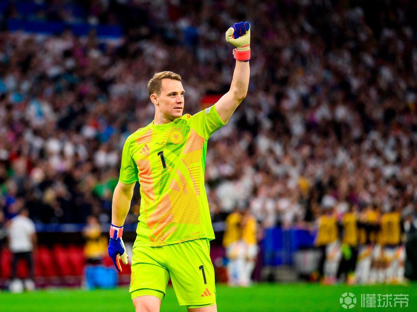 图片报：诺伊尔仍有可能参加世界杯，纳帅注意到了他的表现