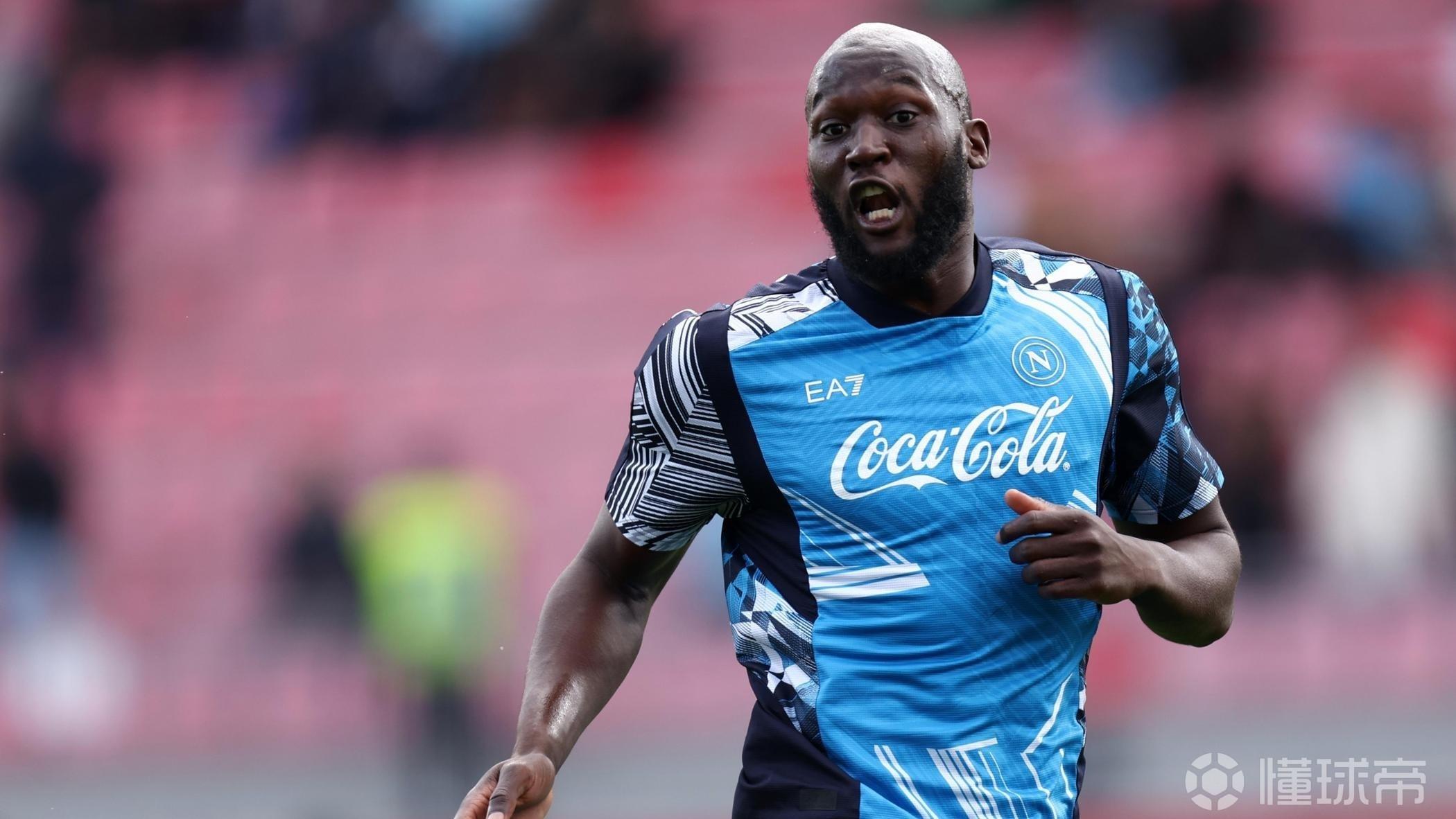 共和报：那不勒斯将弃用卢卡库至赛季结束，计划今夏将其出售