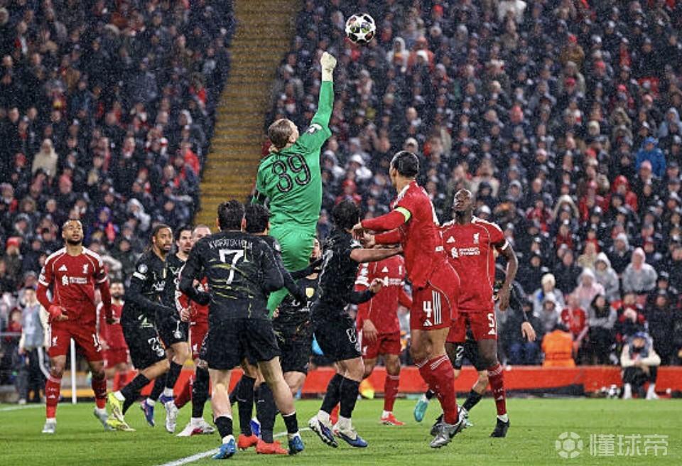 萨福诺夫：虽然比赛中确实有一些失误，但我仍对这场感到满意