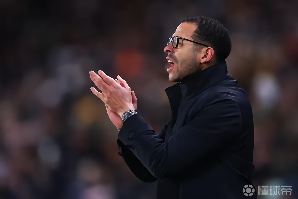 罗塞尼尔：我们必须提升应对挫折的韧性，我对此负有责任