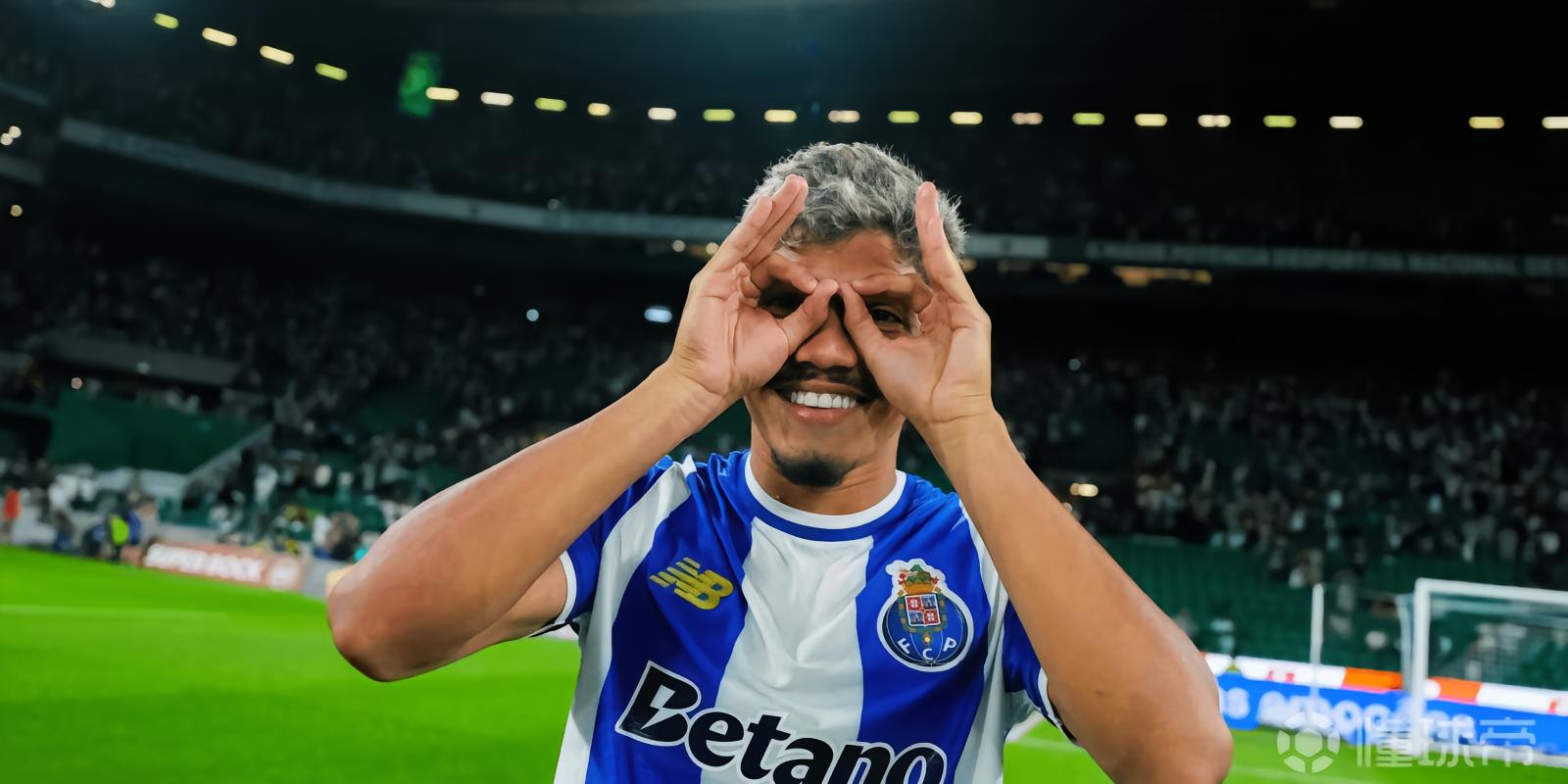 记者：纽卡有意波尔图边锋威廉-戈麦斯，球员解约金8000万欧