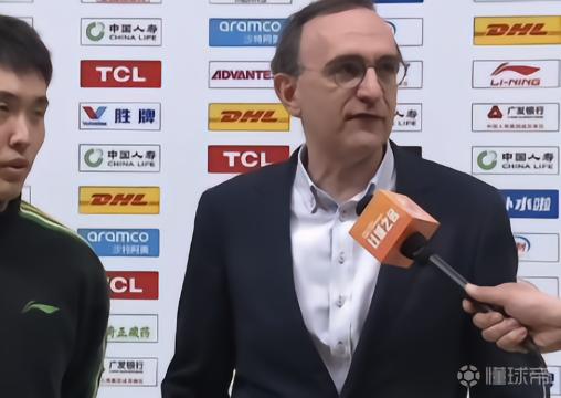 乌戈：今晚没能限制好对手的三分球，赵继伟第四节奠定了胜局