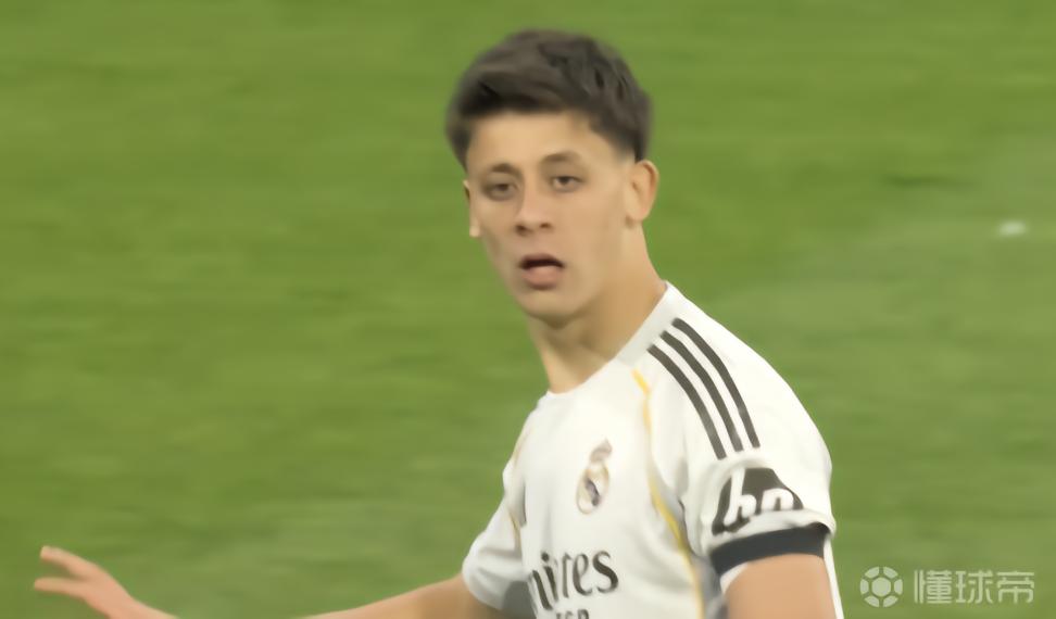 攻破拜仁大门，居莱尔斩获欧冠生涯首球