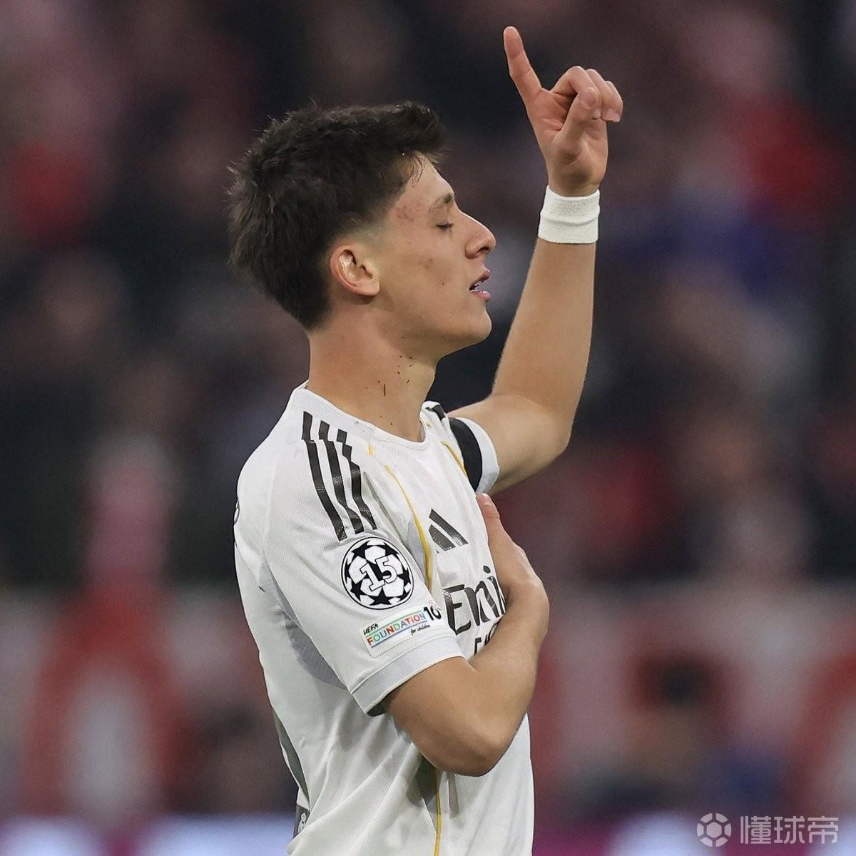 开场35秒破门，居莱尔打入本赛季欧冠最快进球