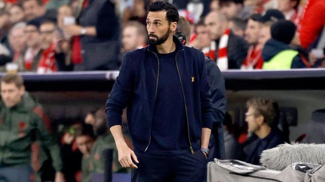 皇马出局！阿韦洛亚怒喷裁判：他连卡马文加有黄牌在身都不知道