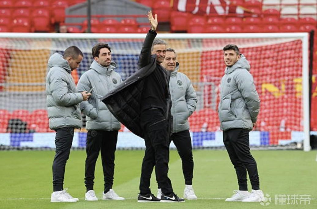 大巴黎连续三个赛季晋级欧冠半决赛，追平此前总数