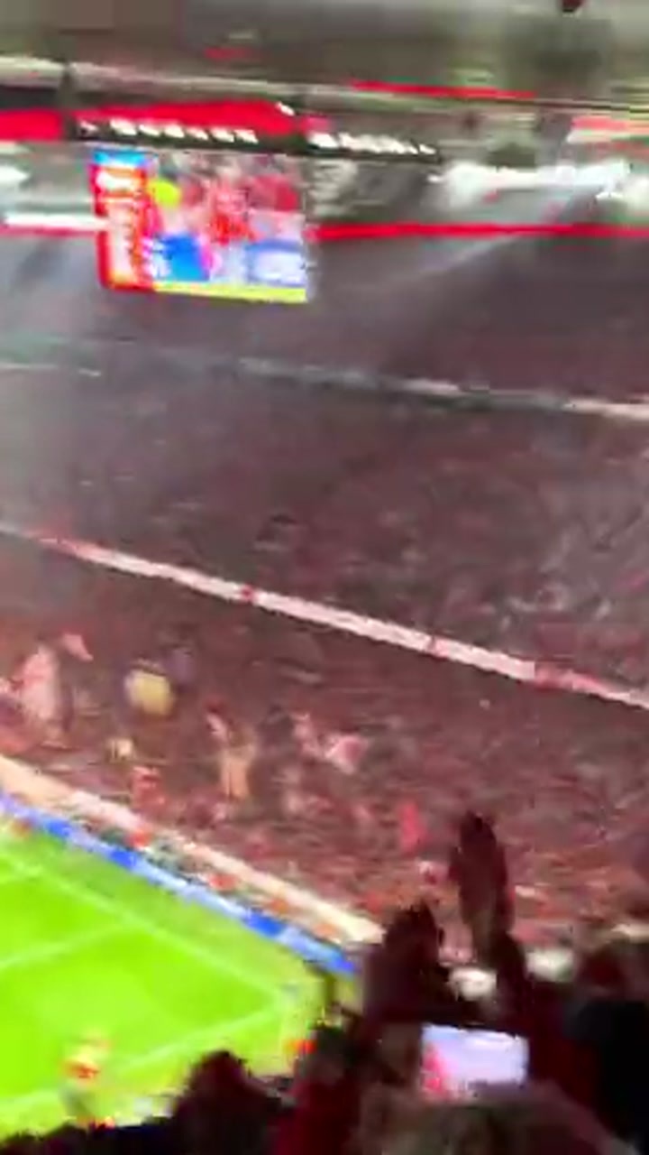 实拍迪亚斯禁区前沿重炮轰门皮球直钻死角