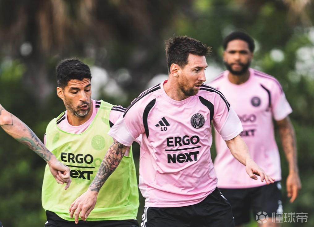 记者：梅西正常参加迈阿密训练，新帅征召多名二队球员参训