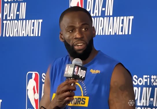 追梦：我对伦纳德非常尊重，他是篮球历史上最伟大的球员之一