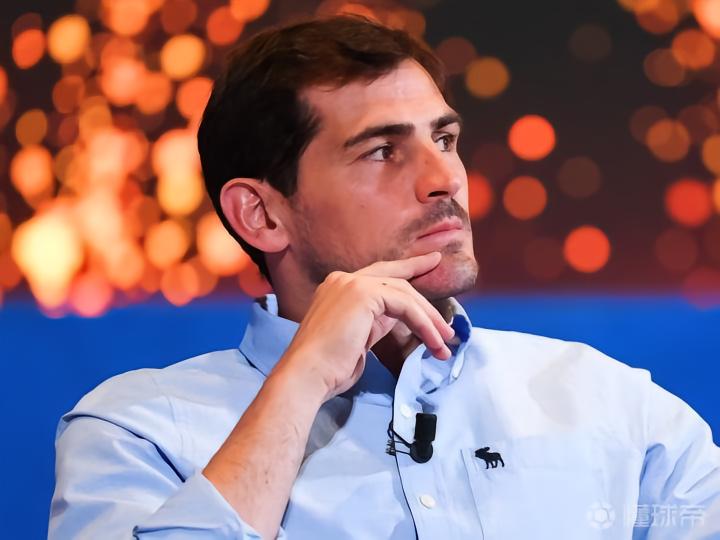 卡西利亚斯谈维尼修斯让贝林厄姆“闭嘴”一事：