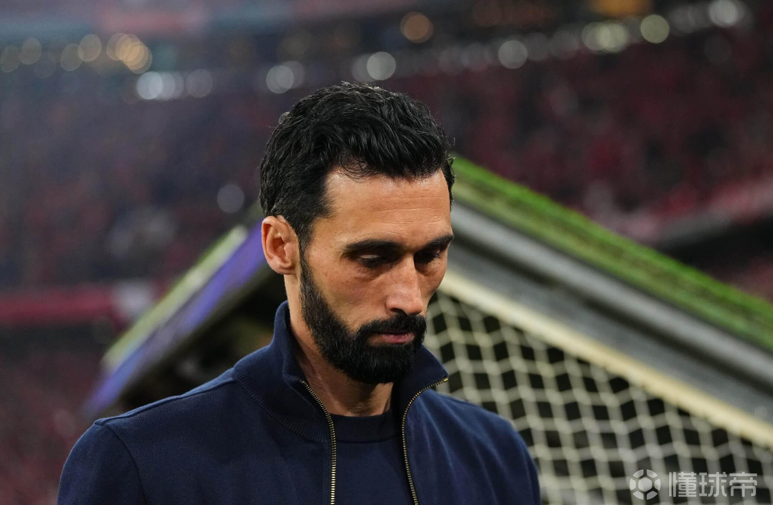 内部人士：阿韦洛亚很可能会被解雇，但会先让他带完这个赛季