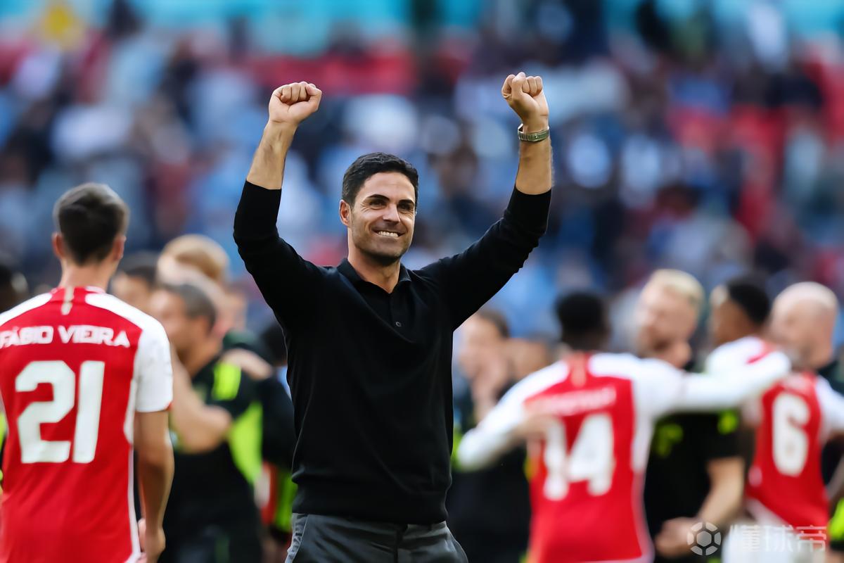 阿森纳队史第4次晋级欧冠半决赛，此前曾有1次闯进决赛