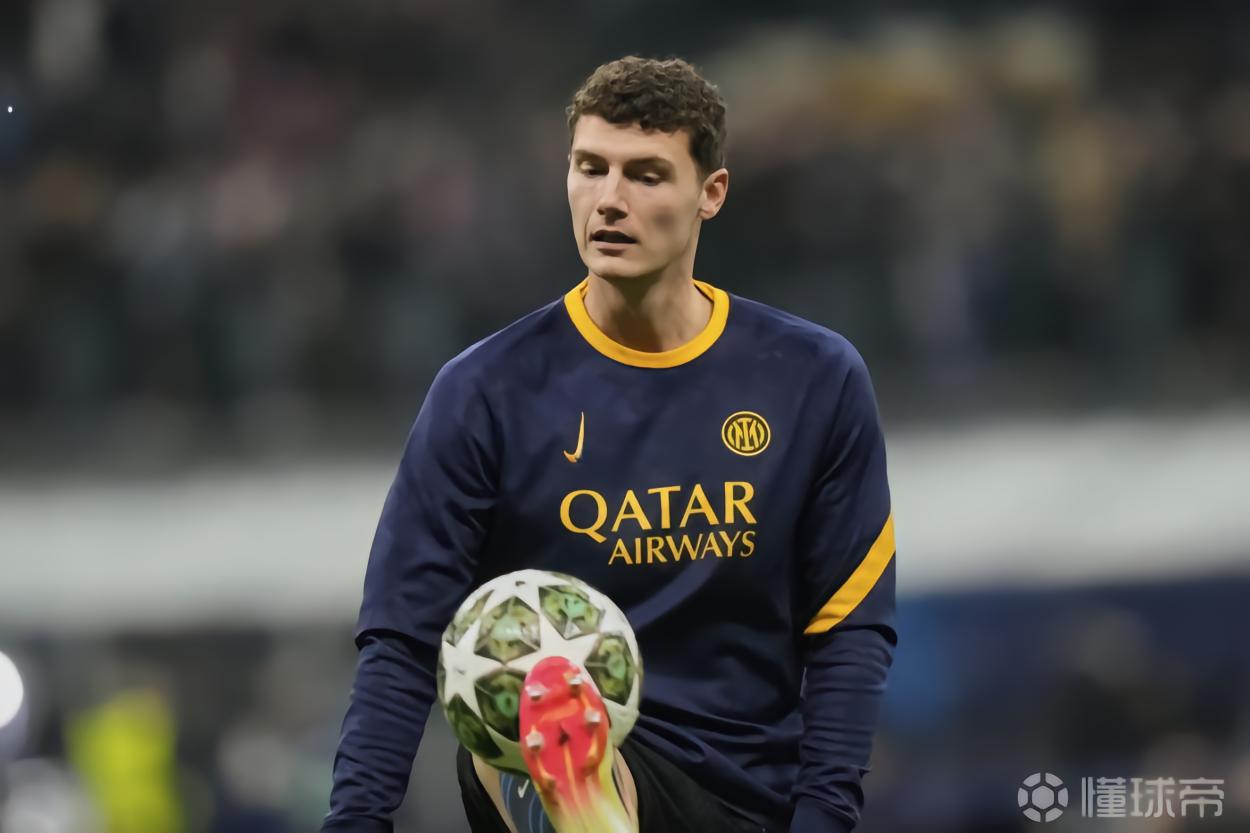 全市场：国米可能用帕瓦尔+2500万欧向罗马求购夸迪奥-科内