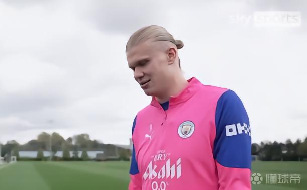 哈兰德：B席是我合作过最聪明的球员，很难用语言来形容他