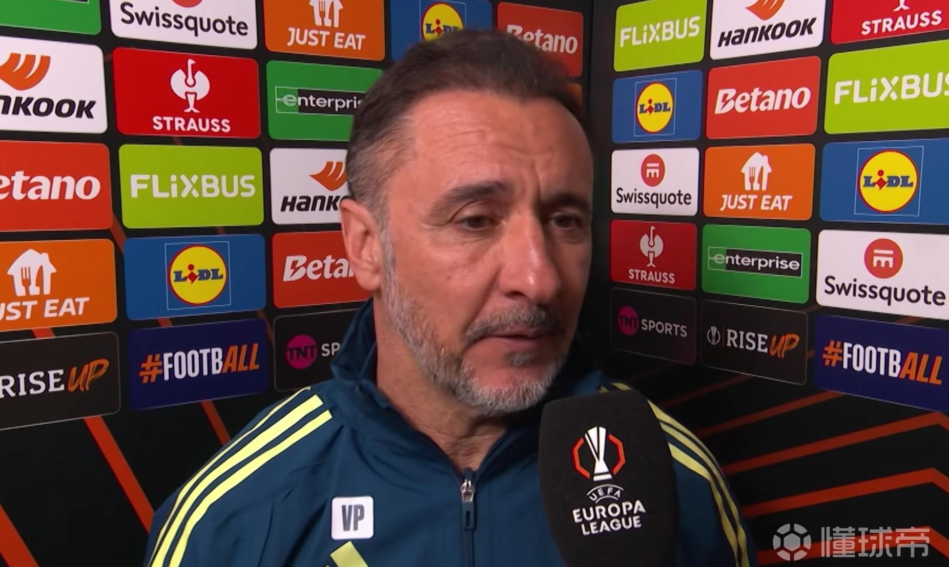 佩雷拉：波尔图被罚下一人对比赛有很大影响，我们配得上胜利