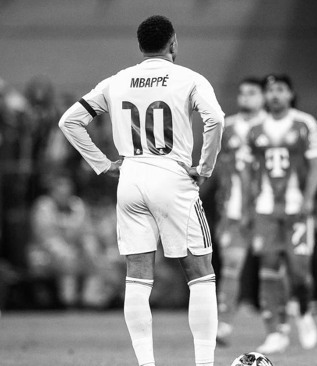 欧冠饮恨！姆巴佩发黑白照打气：失败在皇马绝不是选项