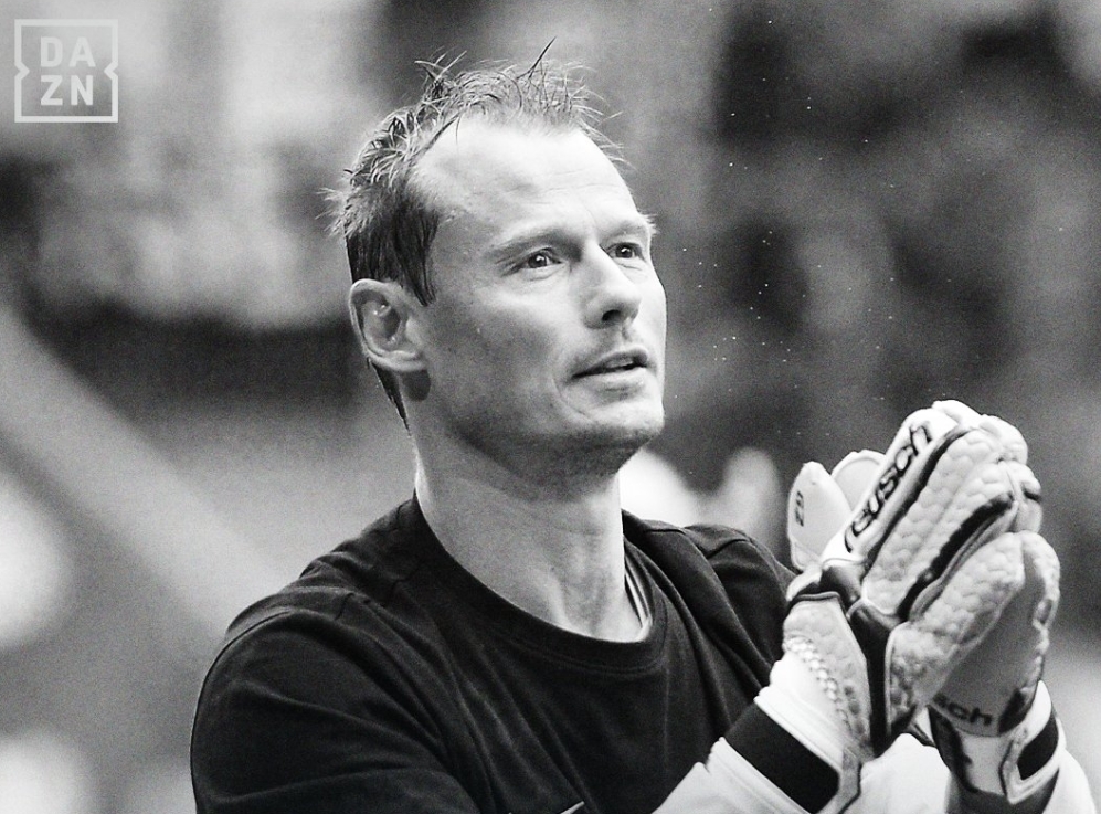 经纪人谈曼宁格离世：他是那种过马路要左右看两百次的人