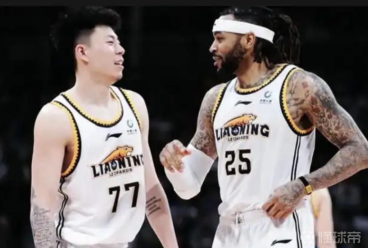 莫兰德与张镇麟打趣：你为了和老婆在大城市上海选择了抛弃我