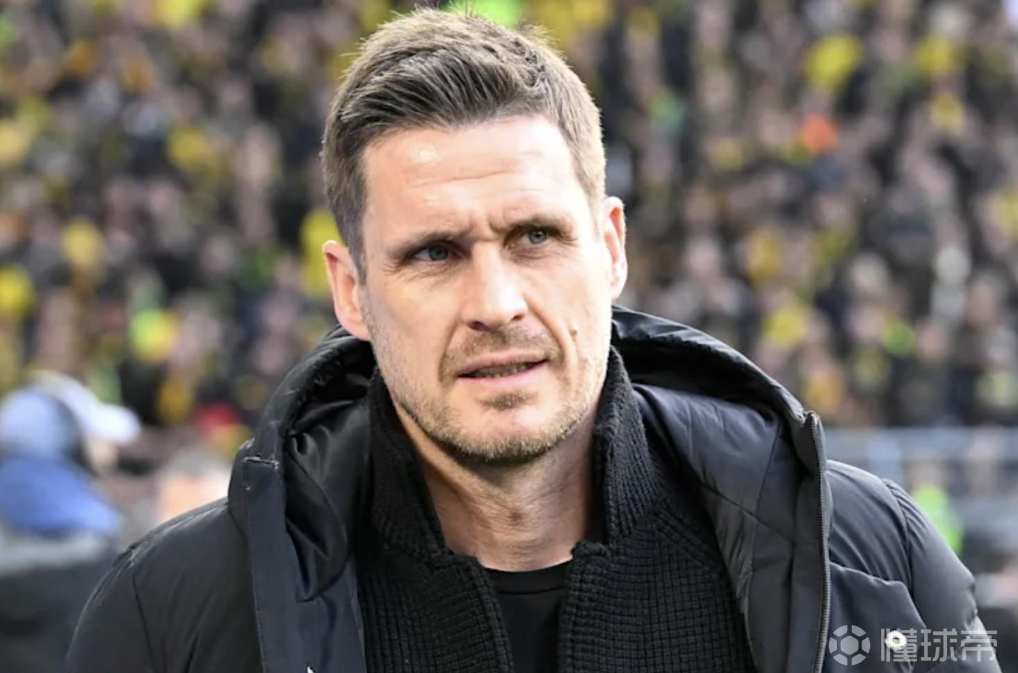 图片报：凯尔有望拿200w欧补偿金，目前其与多特的谈判有摩擦