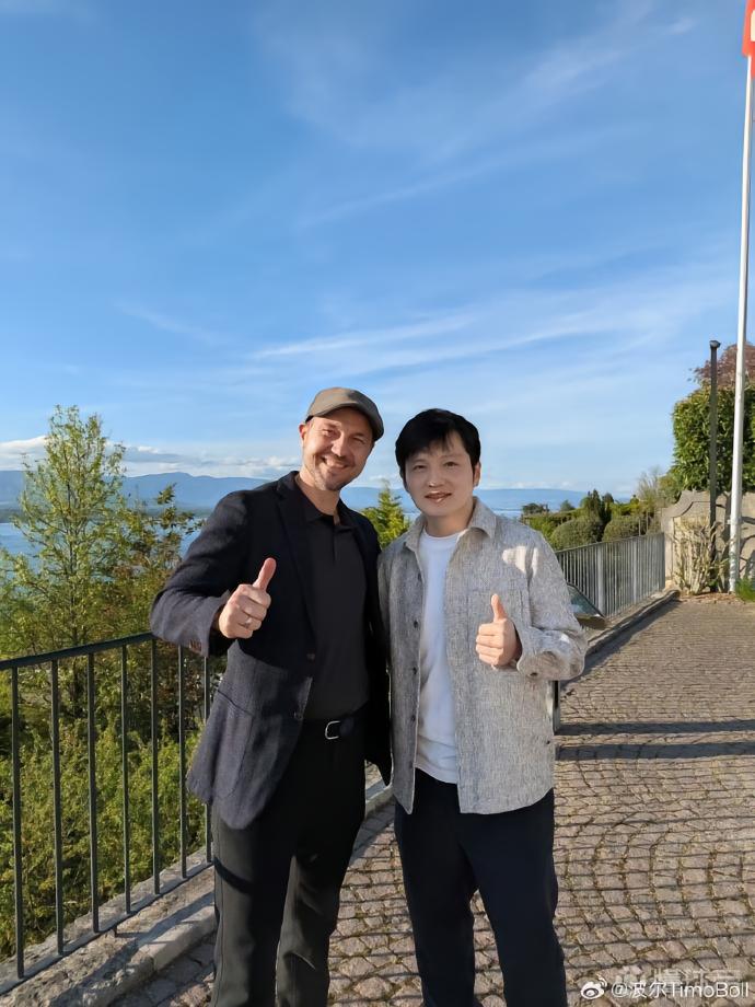 樊振东社媒晒与波尔同游日内瓦：好喜欢我兄弟的这顶帽子