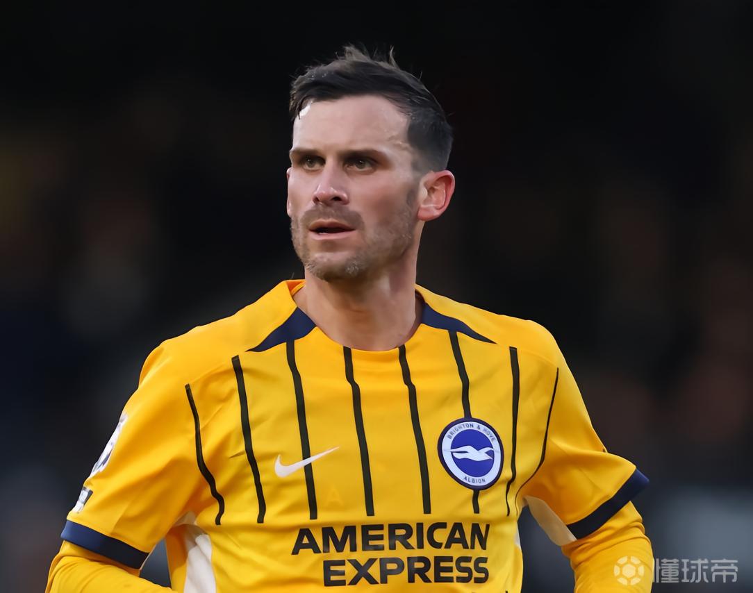 17-18赛季至今格罗斯27次传中送助攻，同期英超所有球员第三